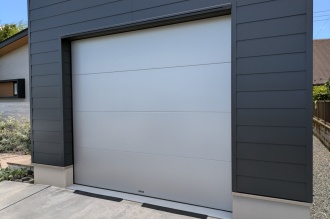 PXL_20250801_023245011